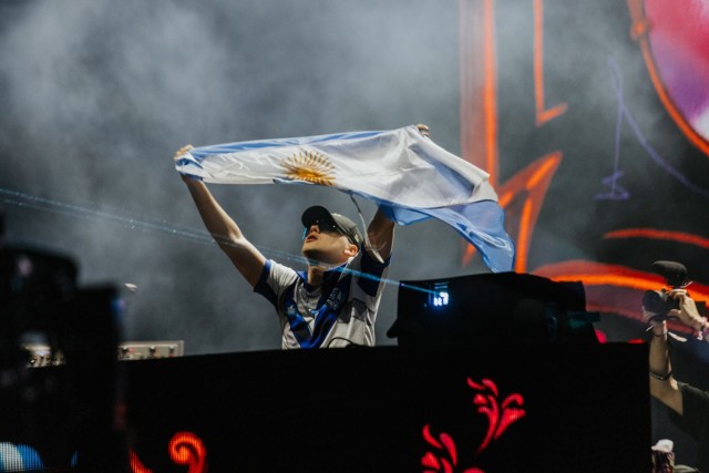 Bizarrap fue ovacionado en su segundo show en&nbsp;Coachella