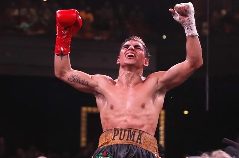 Histórico triunfo del boxeo argentino: el Puma Martínez se consagró campeón mundial supermosca tras vencer al japonés&nbsp;Ioka