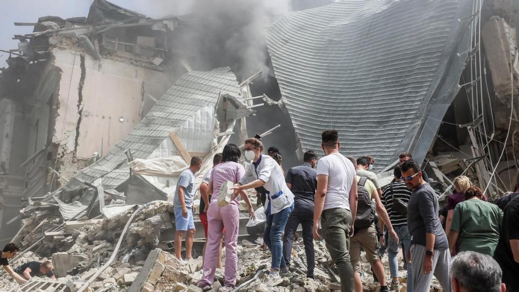 Rusia lanza ataque contra hospital pediátrico en Kiev: al menos 30&nbsp;muertos
