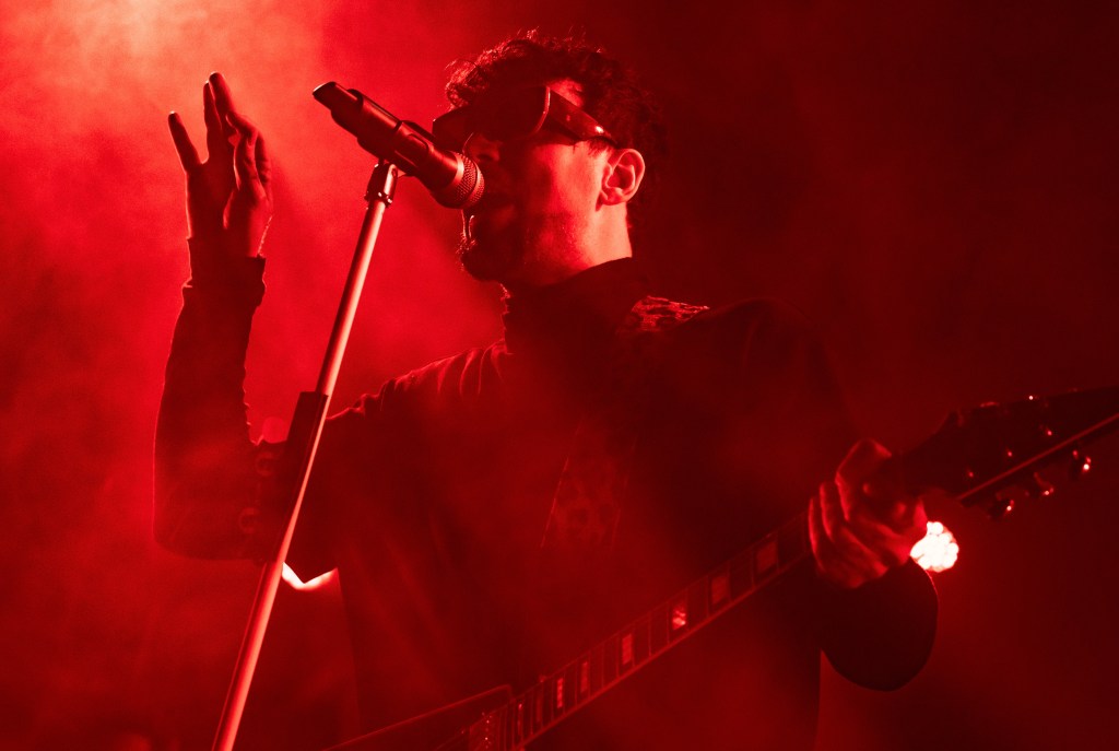 Dante Spinetta deslumbró en el Teatro Vorterix con un show familiar y&nbsp;emotivo