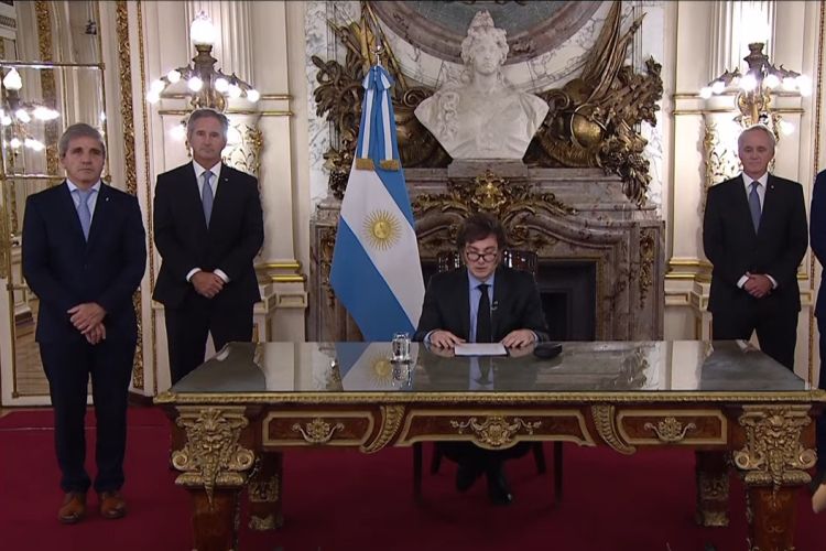 El Gobierno enfrenta una nueva derrota en el Senado que aviva el debate sobre el déficit&nbsp;fiscal