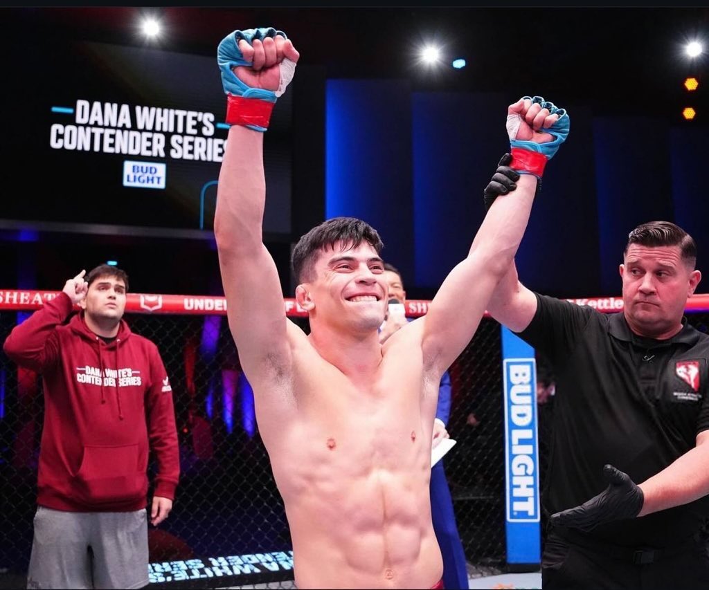 Argentino Kevin Vallejos firma contrato con UFC tras espectacular&nbsp;nocaut