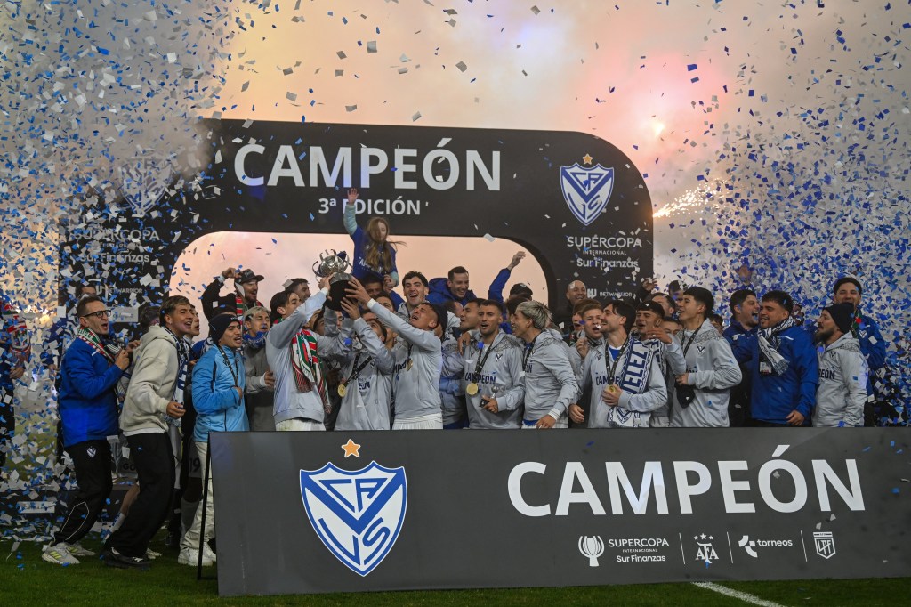 Vélez le ganó a Estudiantes y es campeón de la Supercopa&nbsp;Internacional