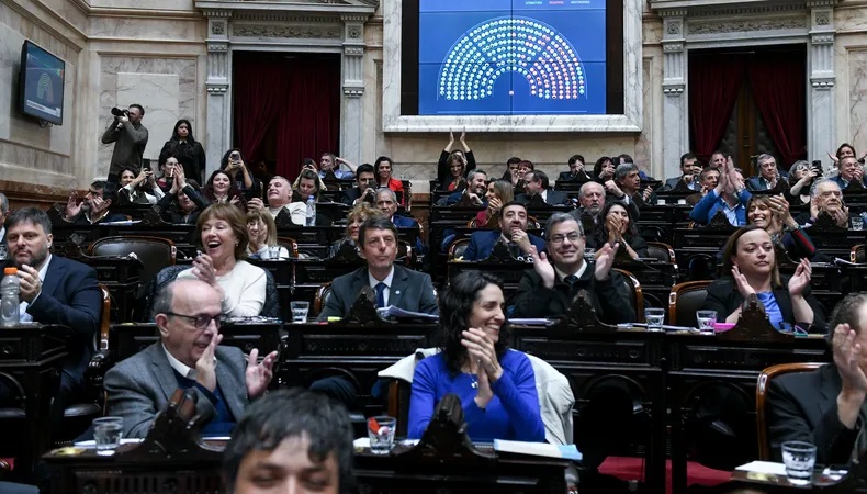 Diputados rechazó los vetos de Javier Milei a la Emergencia Pediátrica y el Financiamiento&nbsp;Universitario