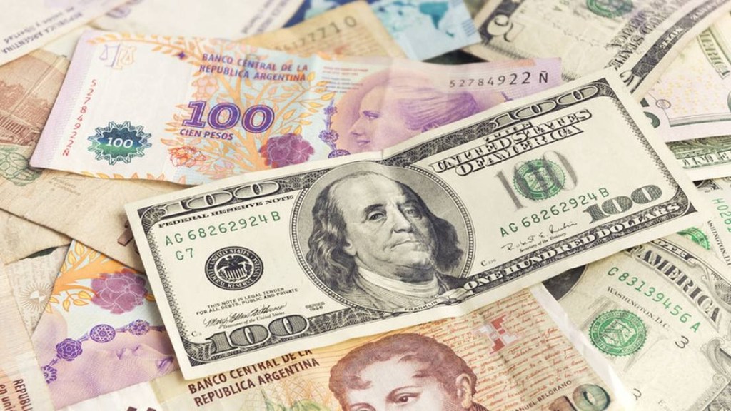 El dólar baja $145 tras el triunfo del Gobierno en las&nbsp;legislativas