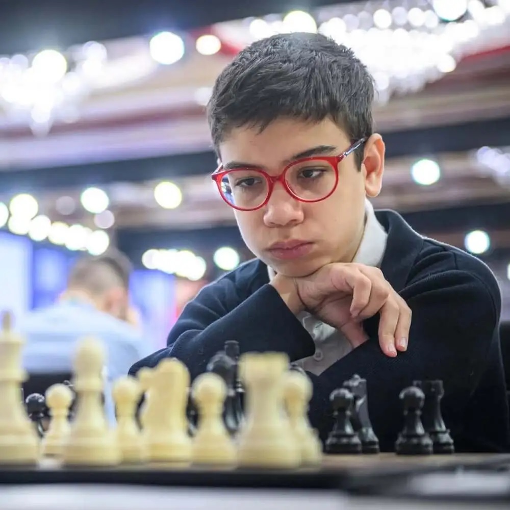 Faustino Oro avanzó a la segunda ronda de la Copa del Mundo&nbsp;FIDE